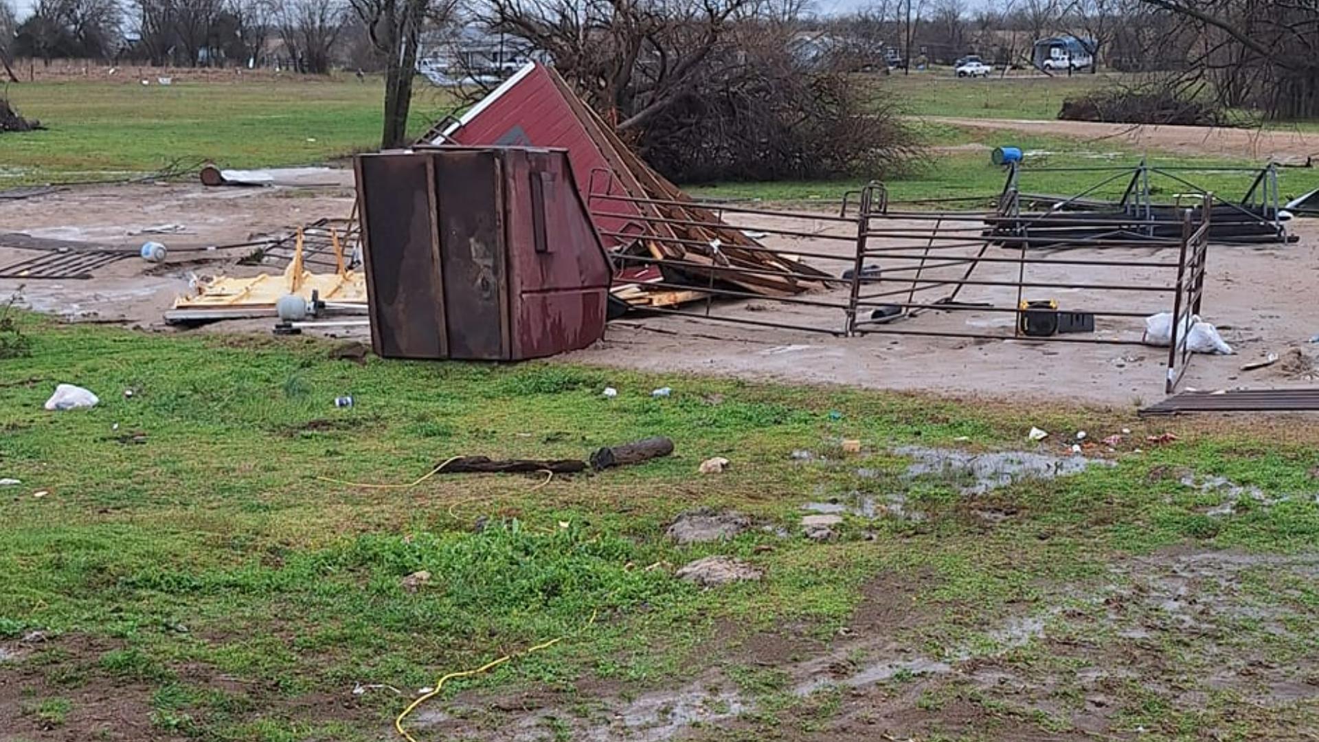 NWS reports fast straight line winds caused storm damage in Hopkins ...