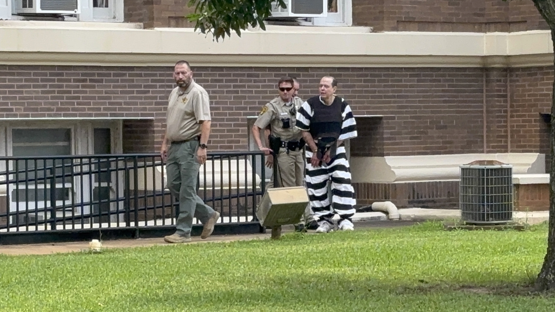 Hearing underway over execution date for Texas inmate Robert Roberson ...