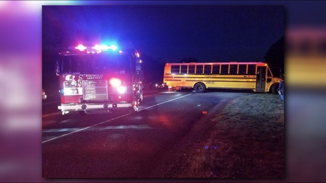 No injuries reported after crash involving Kilgore ISD bus, car | cbs19.tv