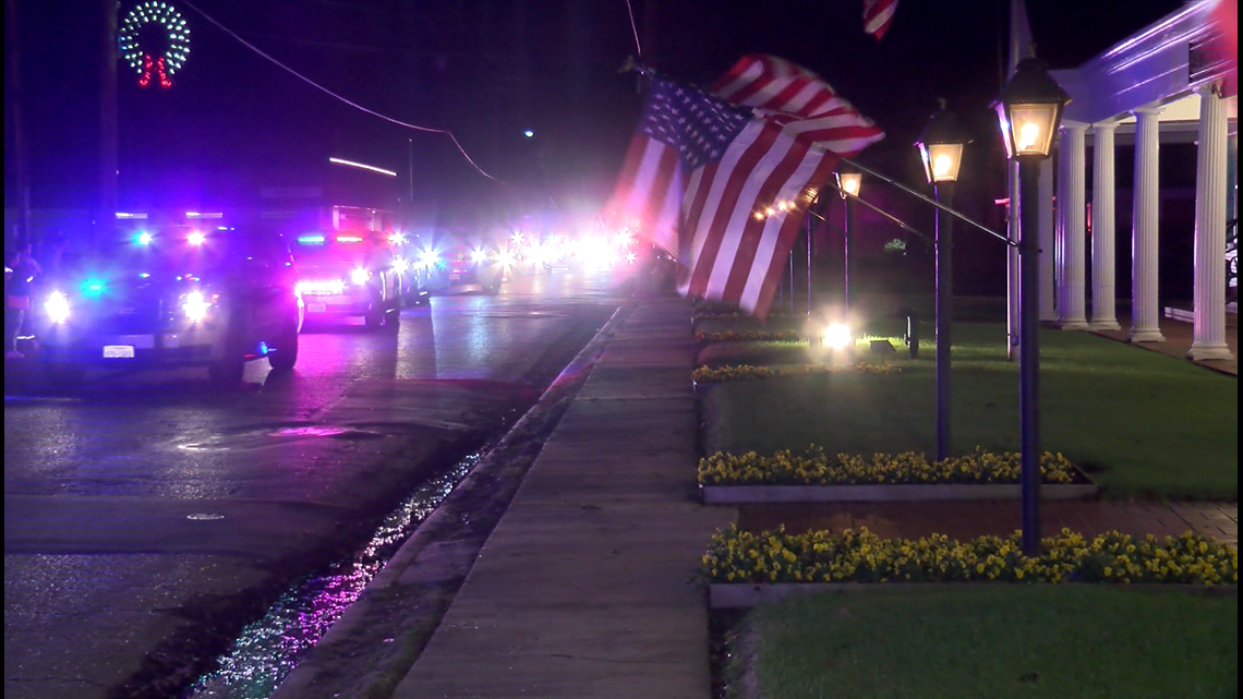 Panola County Deputy Chris Dickerson Returns Home | Cbs19.tv