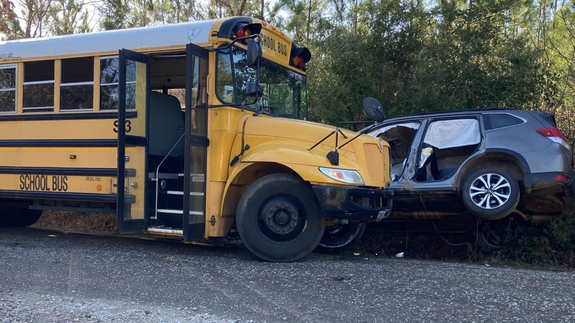 UPDATE: 1 flown to hospital following major crash involving Rusk ISD ...