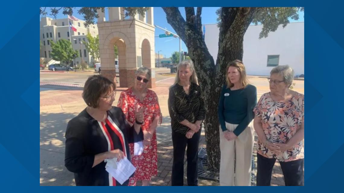 Disbanded East Texas chapter of Daughters of American Revolution disbanded over ...