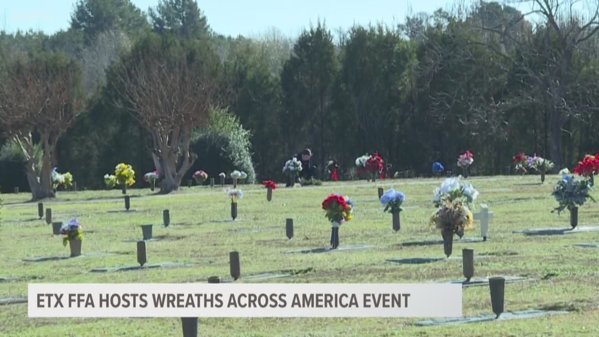 An East Texas organization hosted an event to lay wreaths on the graves of veterans in Rusk.