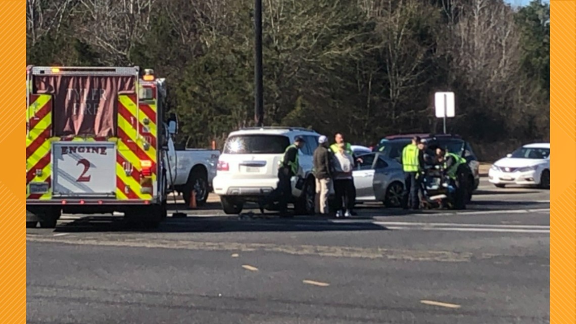 Major Crash Blocking Tyler Intersection Cbs19 Tv