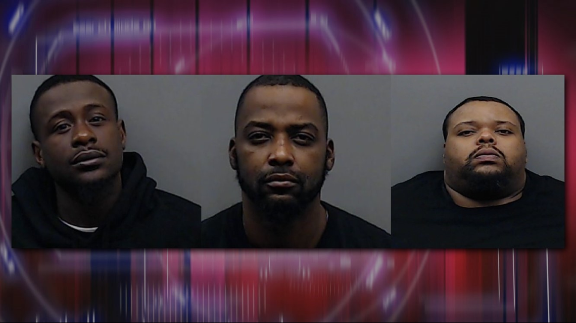 90 machines seized, 11 arrested in overnight Smith County illegal gambling bust cbs19.tv