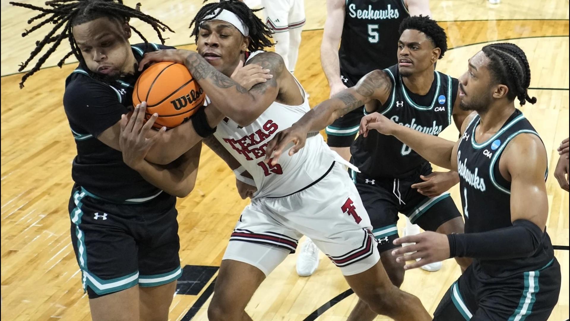 Texas A&M holds off Yale in first round of NCAA Tournament