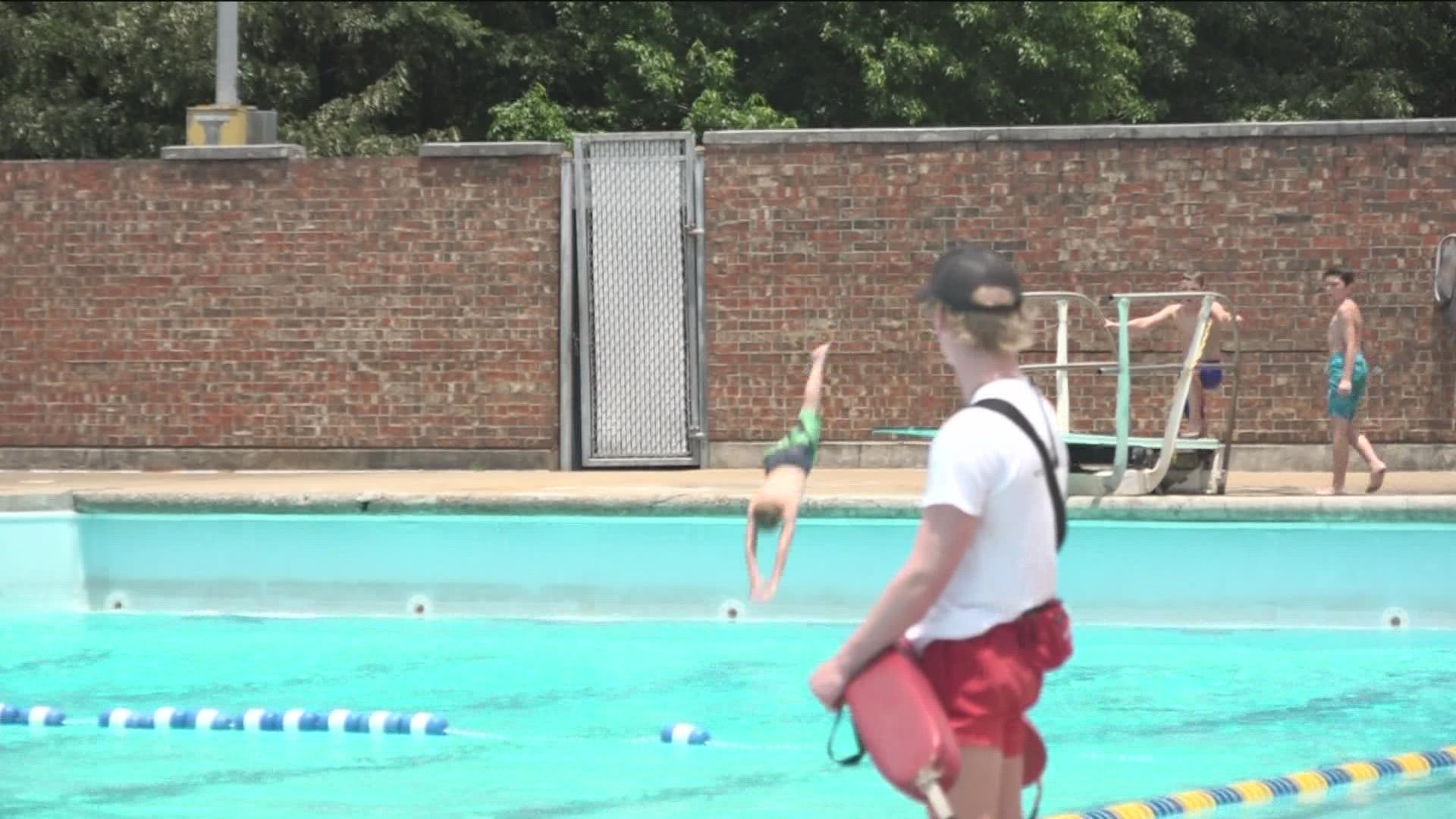 City of Longview seeing a shortage of lifeguards