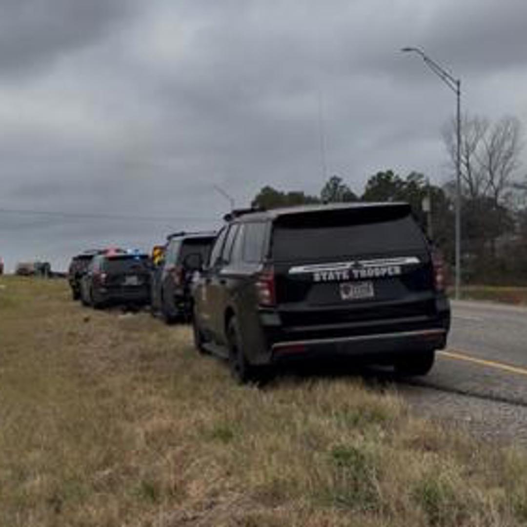 Officials identify pedestrian struck, killed by vehicle on Loop 323 in ...