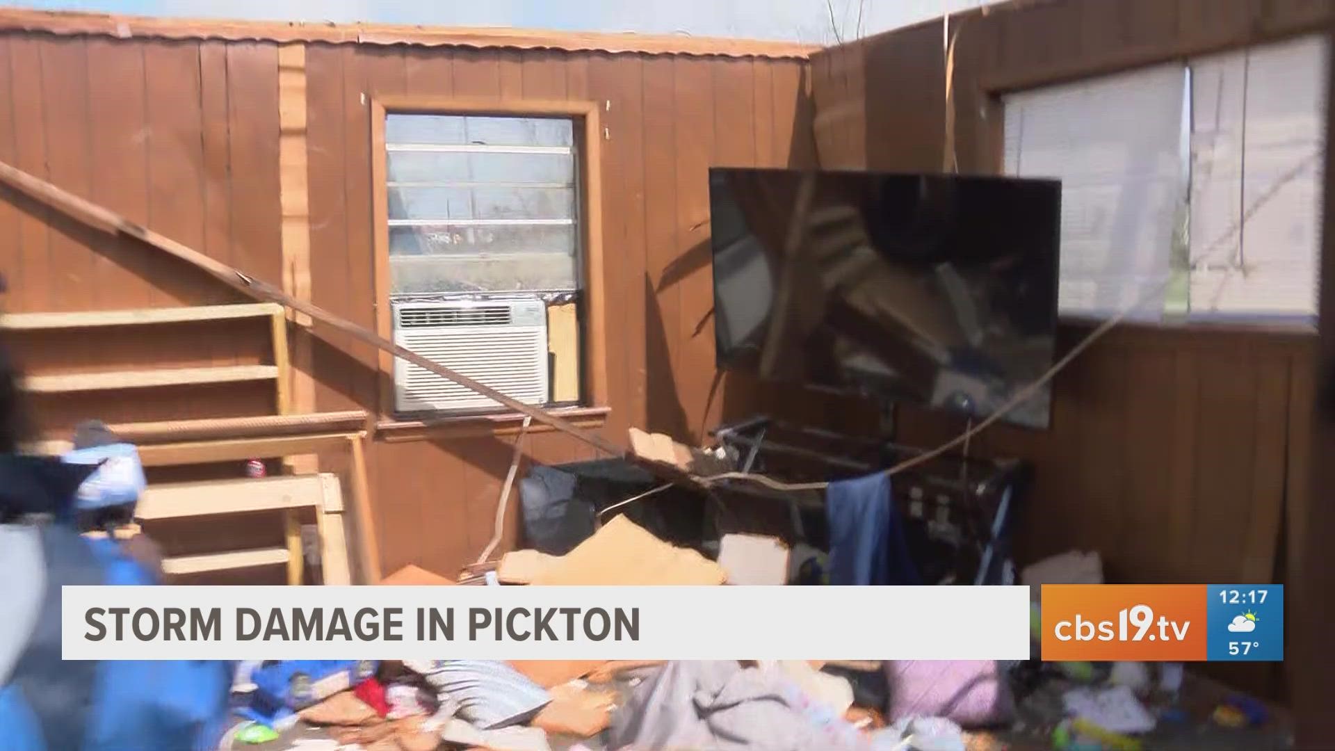 Tornado damages houses in Pickton, Texas; takes roof off resident's home