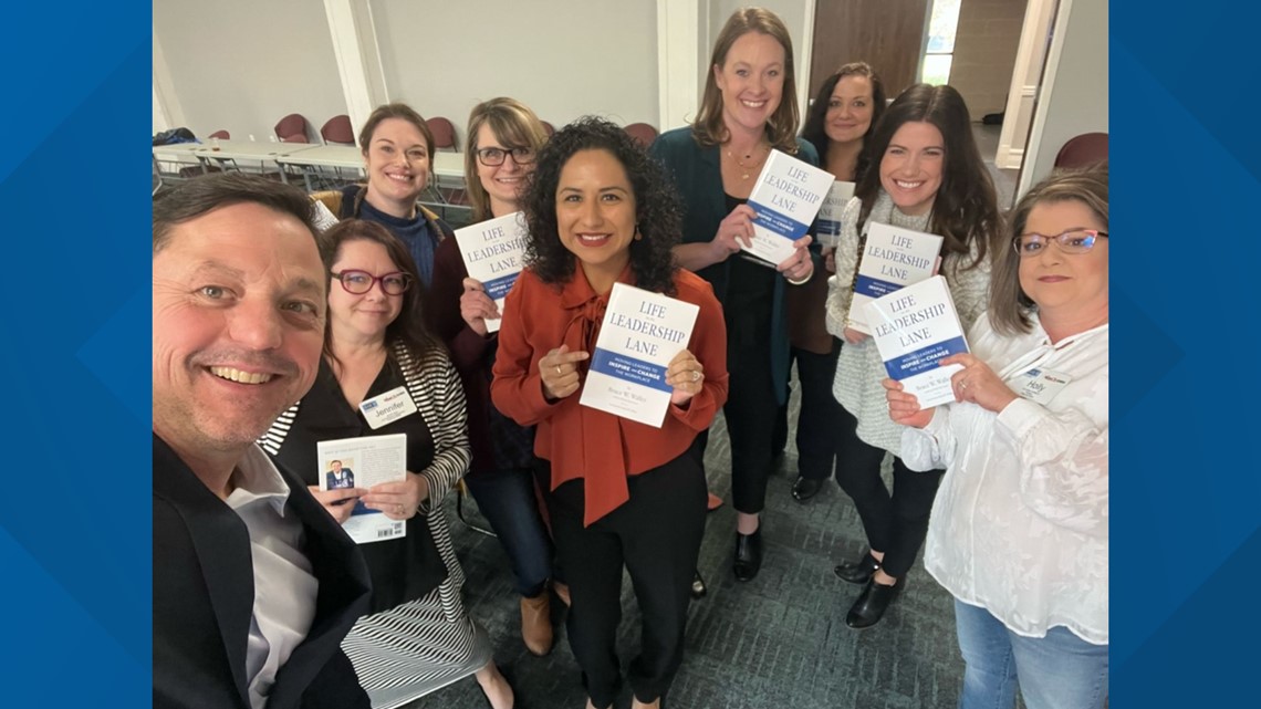 Rose City SHRM Board of Directors does future leadership program. - Vimarsana News