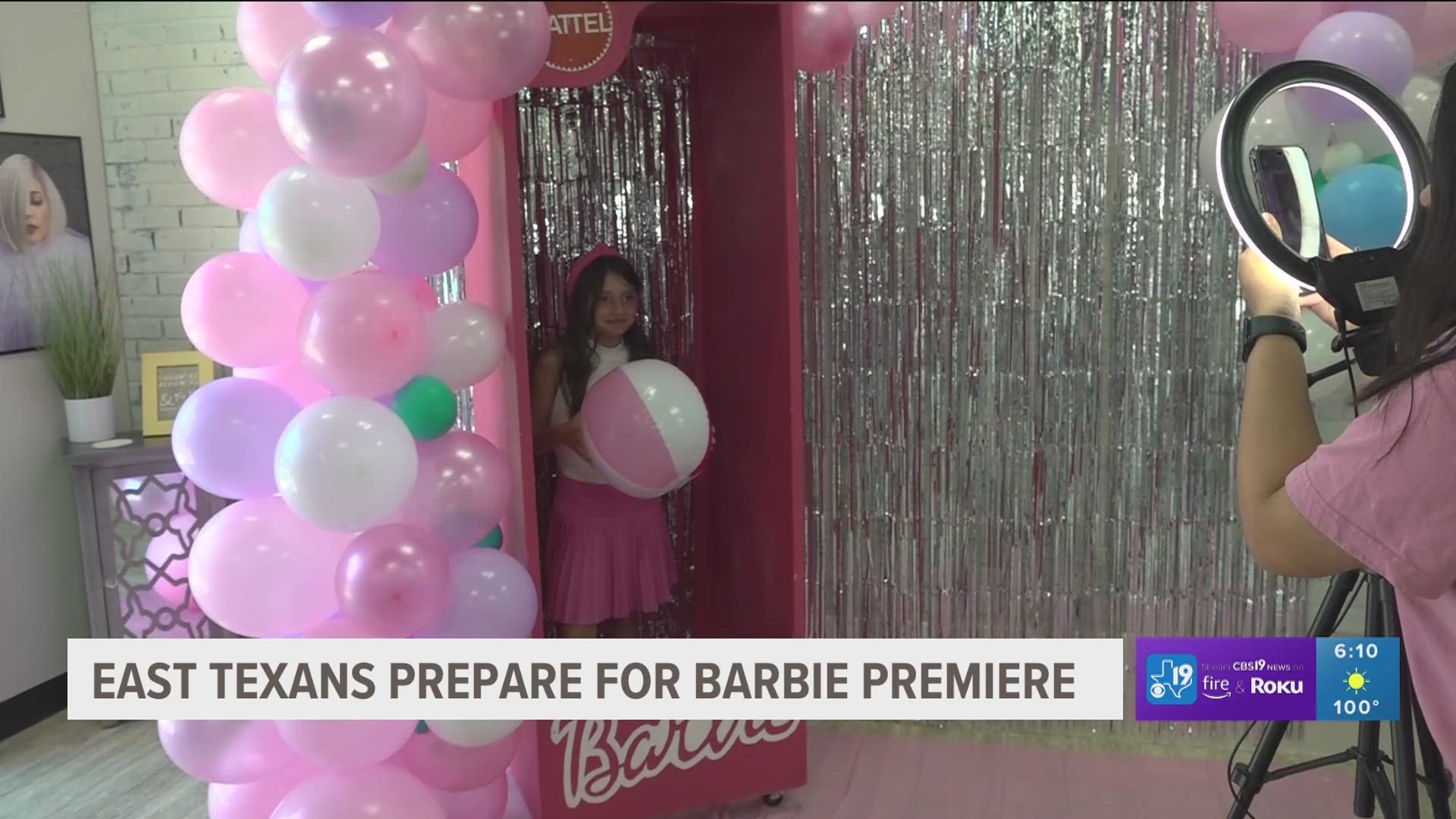 The Barbie movie premiere is inspiring fans to dress in pink and be fantastic.