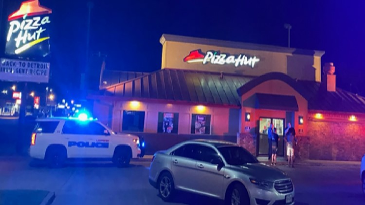 East Texas Pizza Hut employee shot during attempted robbery