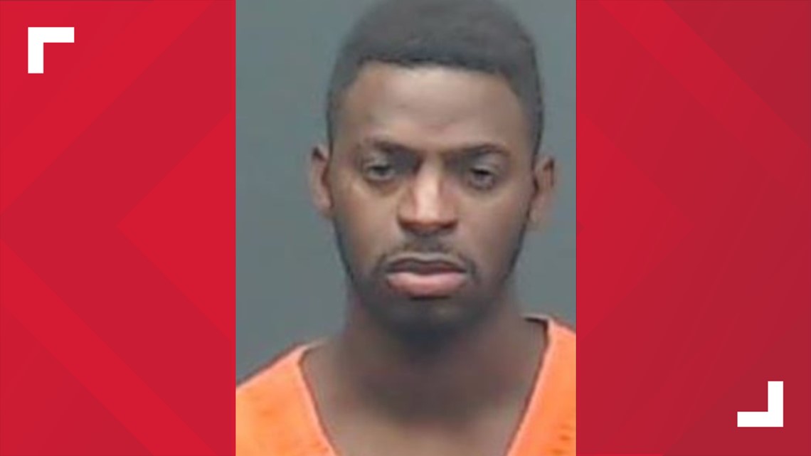 Man accused of trying to solicit Texarkana teen using Snapchat - Vimarsana News