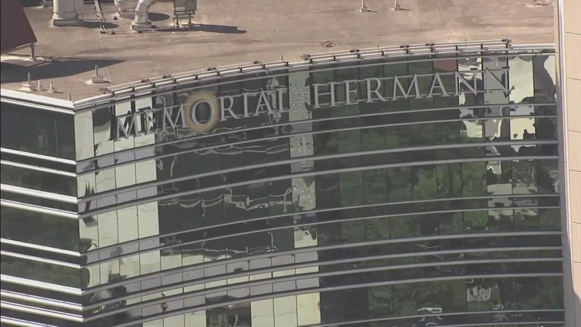 Houston surgeon accused of falsifying medical records