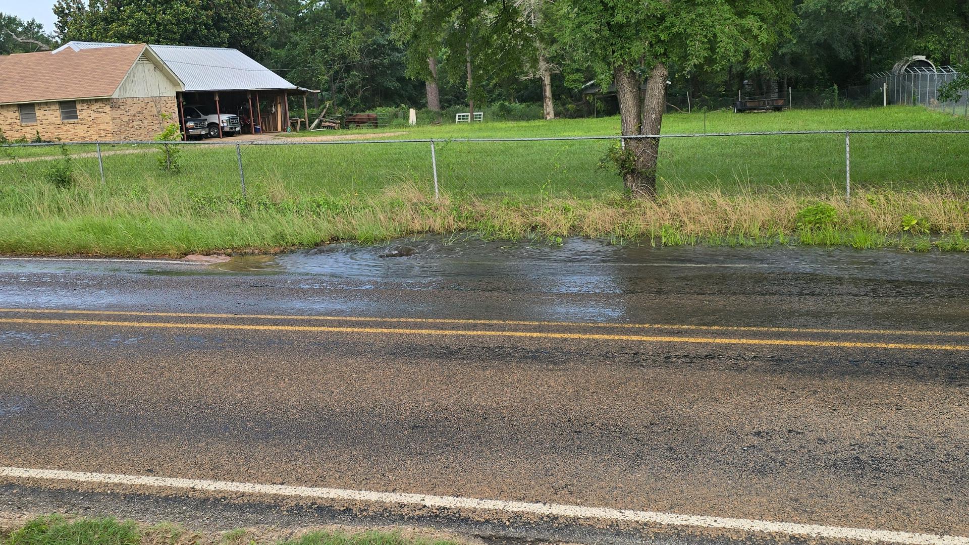 City of Tyler crews working to repair sewage line rupture | cbs19.tv