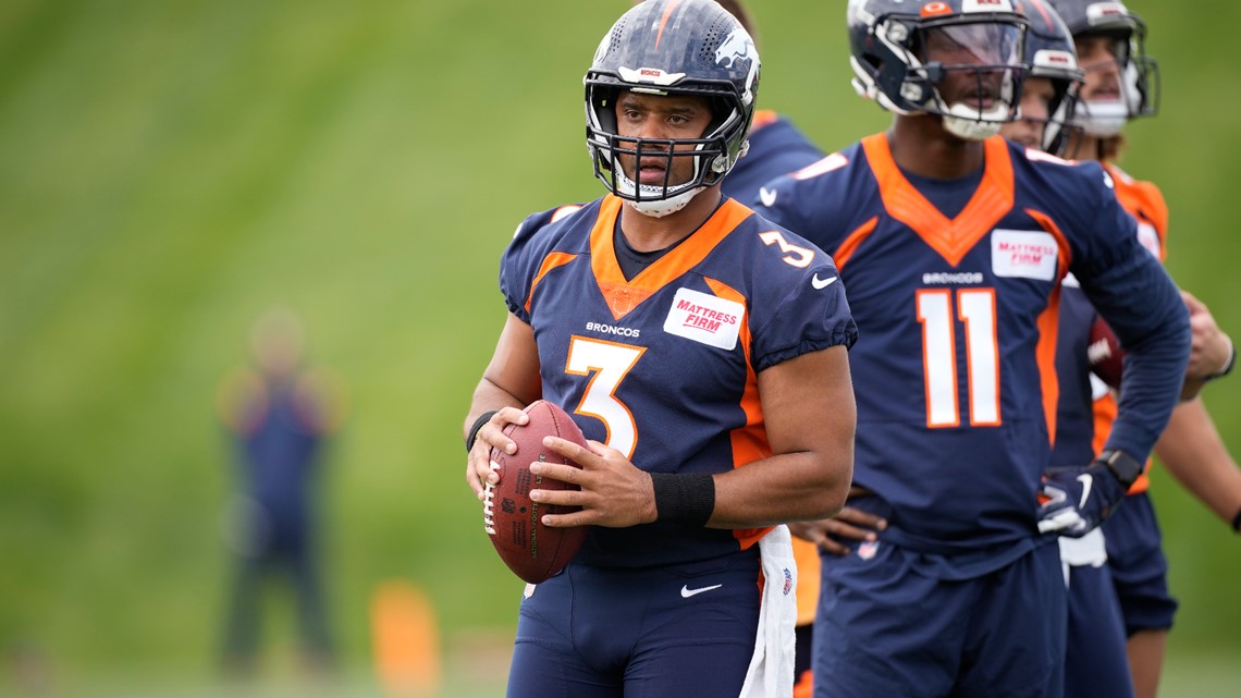 Russell Wilson finally wins over Broncos Country with one gutty