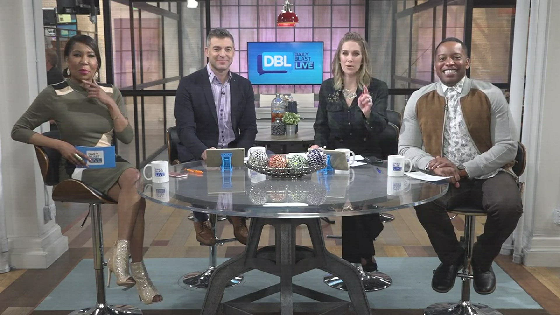 Nicole Kidman revealed her secret talent of eating bugs for Vanity Fair. Our very own Jen Widerstrom decided to take her on and eat a scorpion! Watch the hilarious moment.