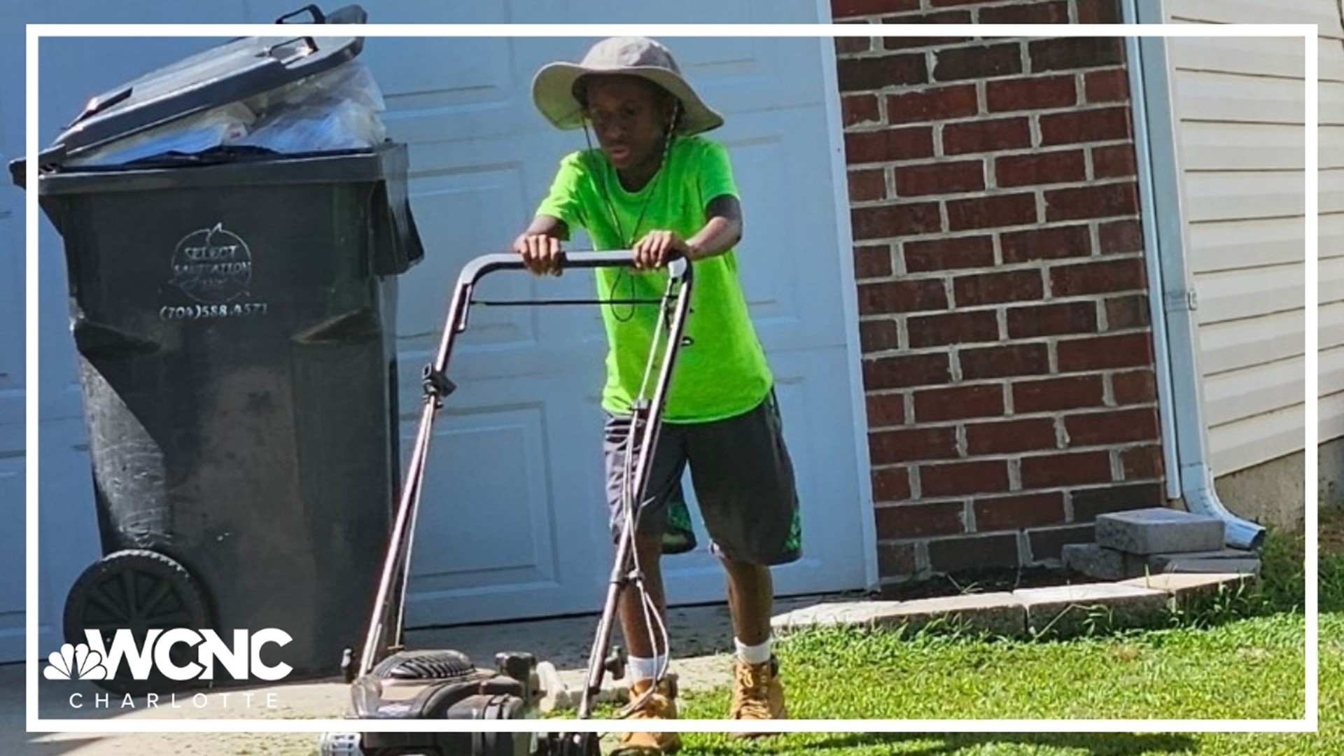 WCNC Charlotte's Jane Monreal shows us how he's taking his passion for the greens... for good!