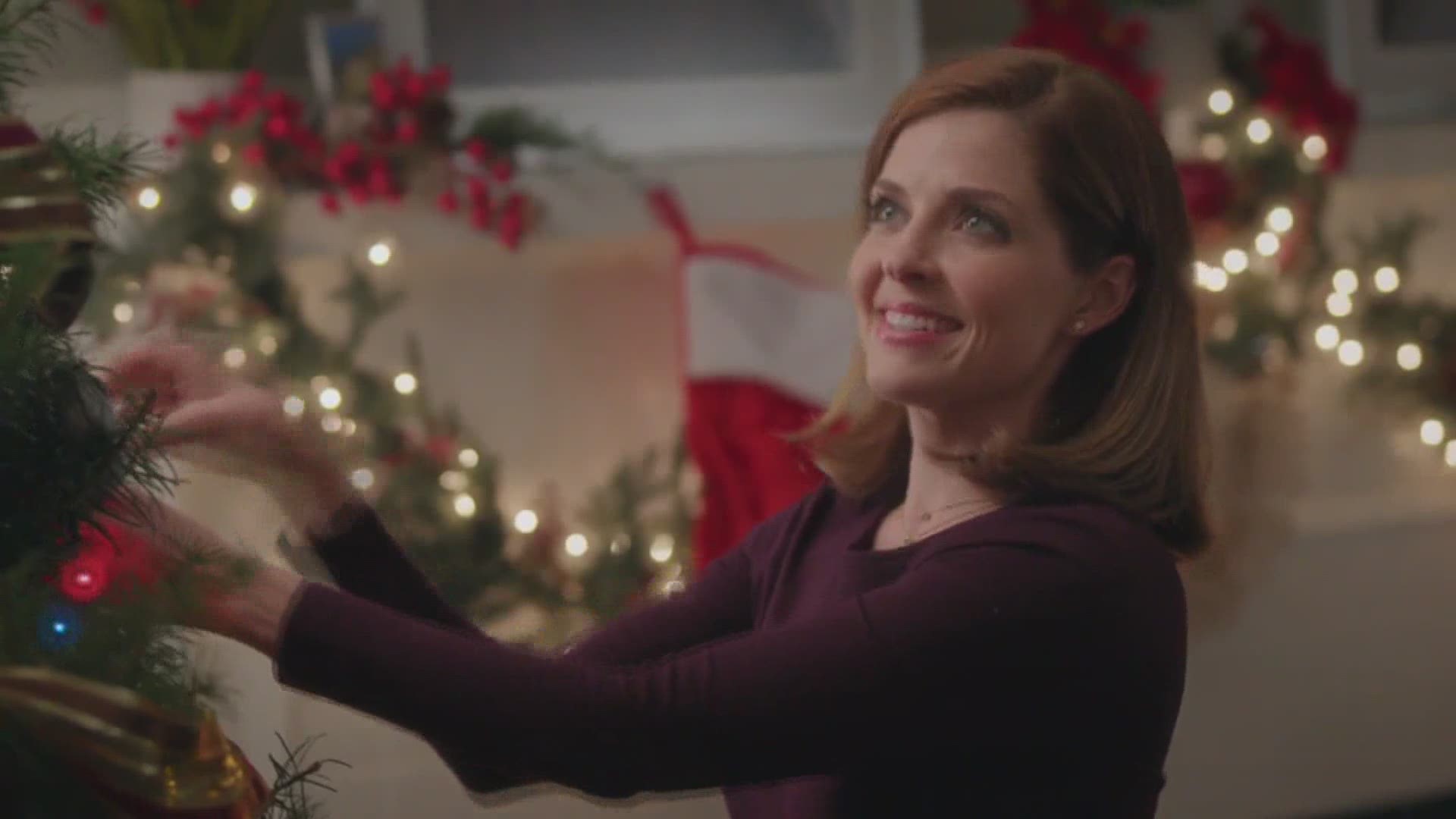 Here S Your Complete Hallmark Christmas Movie Schedule For 2020 Cbs19 Tv