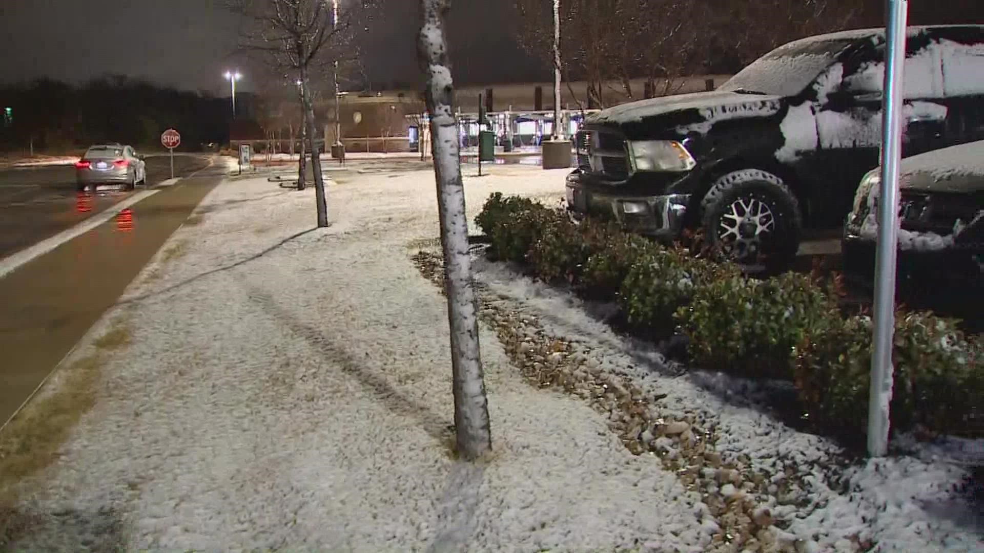 Some of the heavier snow was in Wise County, but many parts of the Dallas-Fort Worth Metroplex saw flurries on Tuesday night.