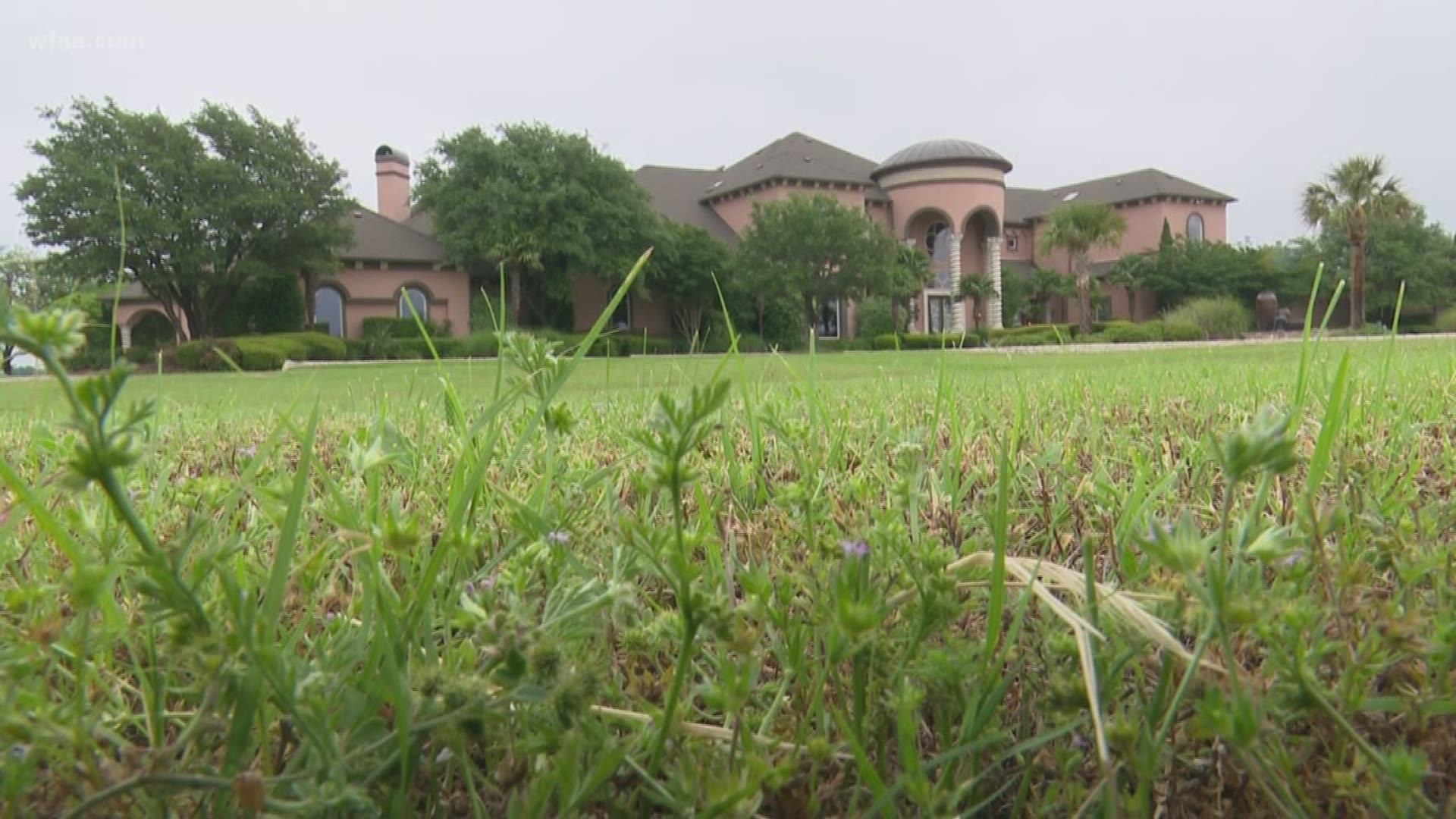 Deion Sanders' home for up auction