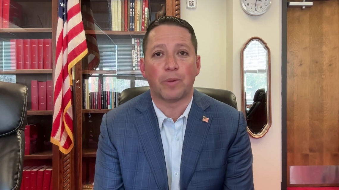 Inside Texas Politics | Full interview on drones being a growing threat to airports across U.S.