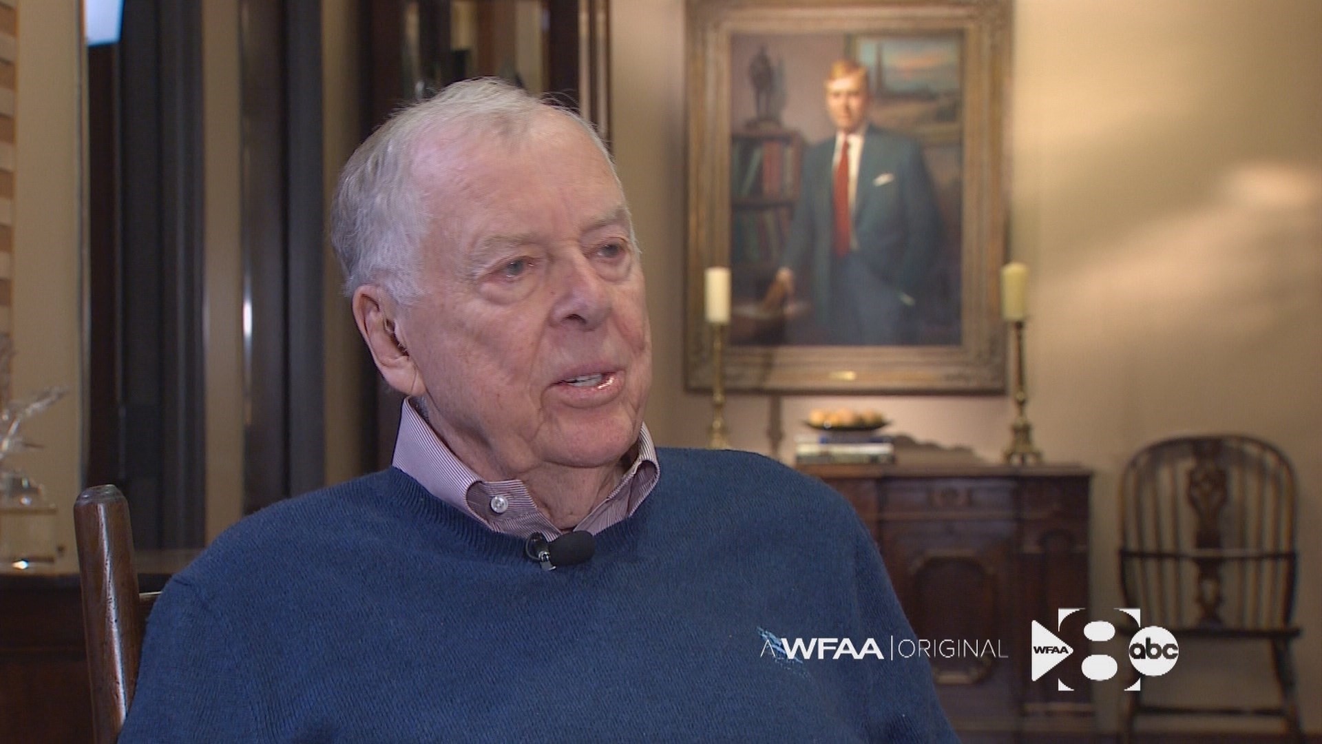 T. Boone Pickens shares life stories with Pete Delkus.