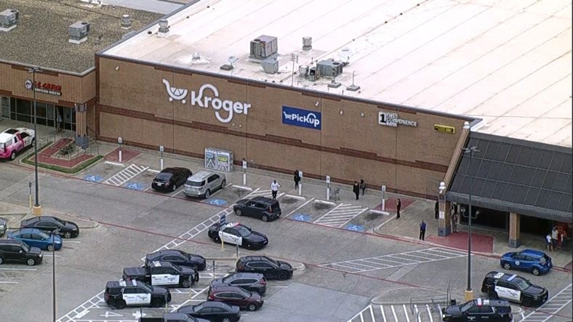 Fort Worth, Texas Kroger robbery: Cashier stabbed multiple times | cbs19.tv