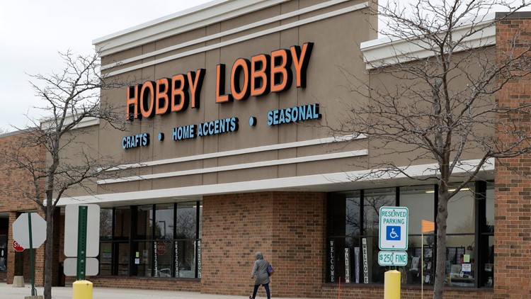 Hobby Lobby to raise minimum pay to $18.50 per hour in 2022